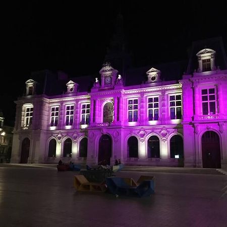 Bel Appartement Climatise Plein Centre Ville Poitiers Exteriör bild