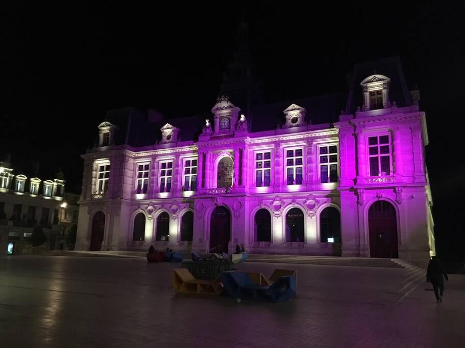 Bel Appartement Climatise Plein Centre Ville Poitiers Exteriör bild